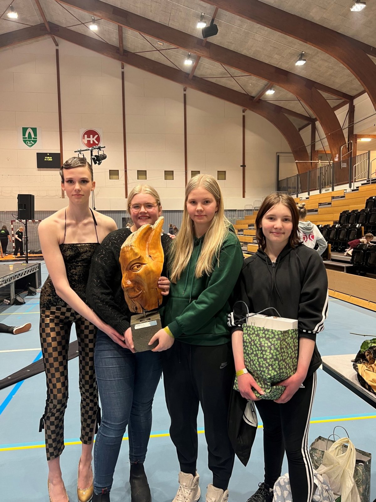 Unglingar frá Orion sigurvegarar í Stíl