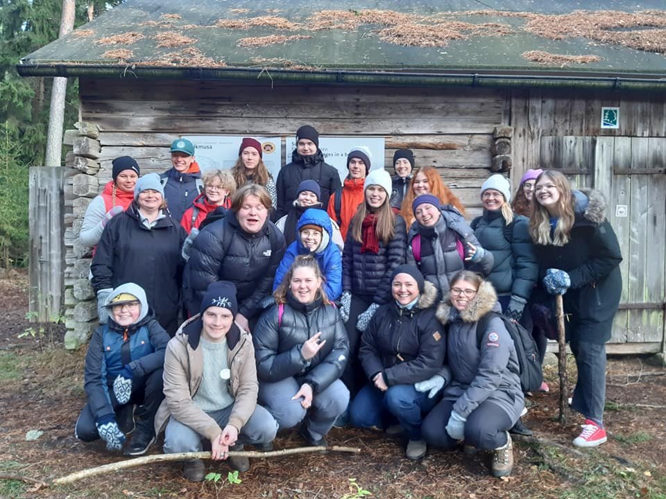 Leiðin að rótunum