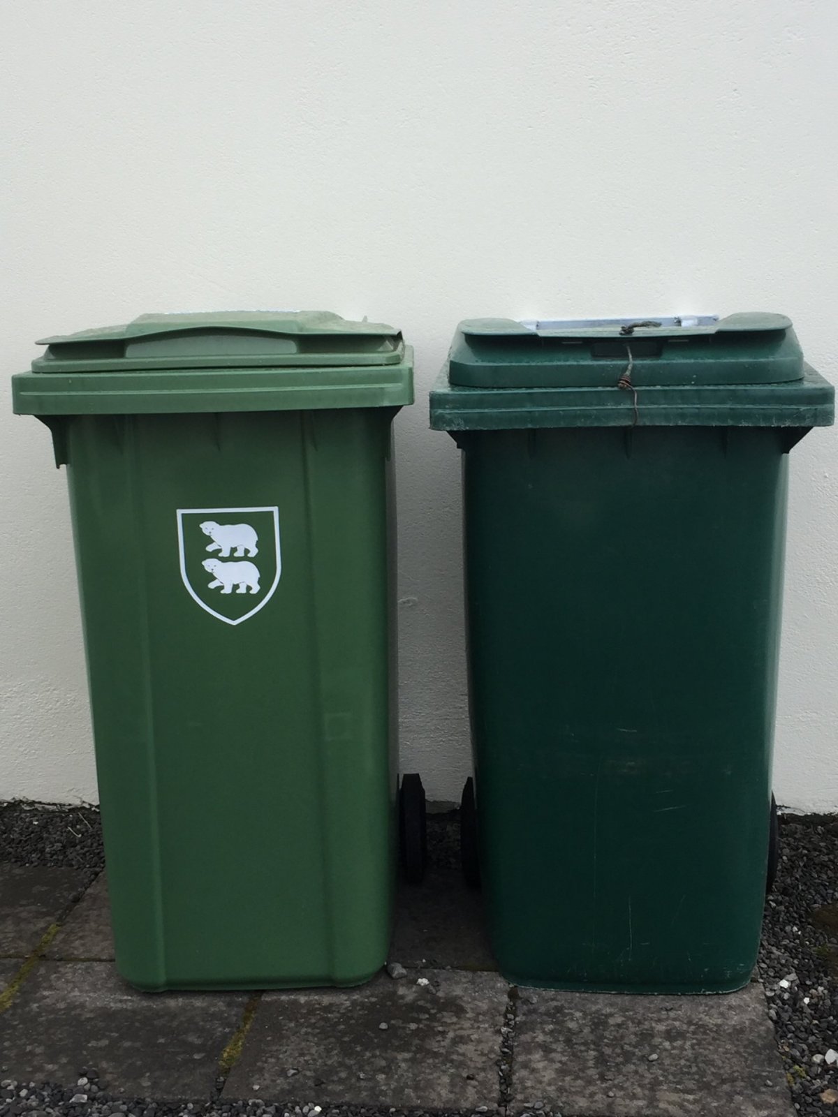 Sorphirða í Víðidal frestast vegna veðurs.