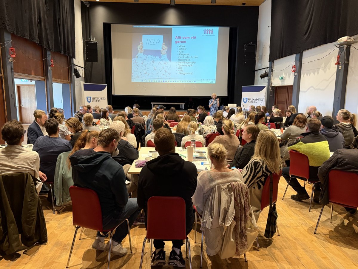 Frá starfsdeginum. Ingrid Kuhlman fræðir þátttakendur um tímastjórnun.