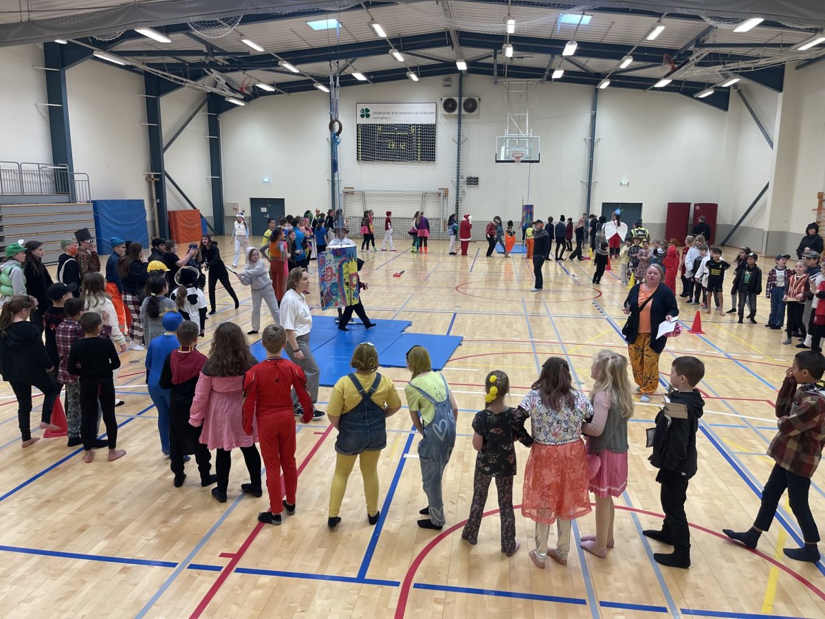 Hátíðarhöld Grunnskóla Húnaþings vestra á Öskudag 2024.