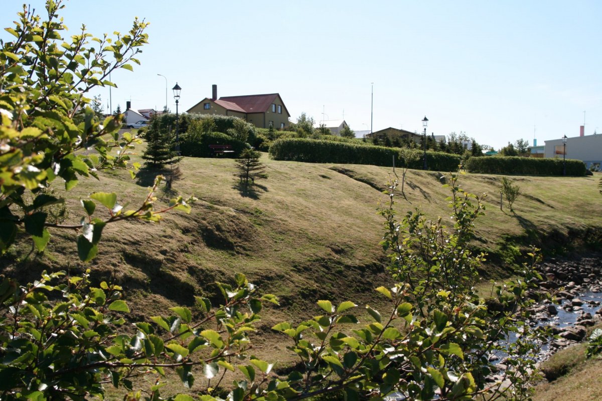 Sumarvinna - útiverkefni