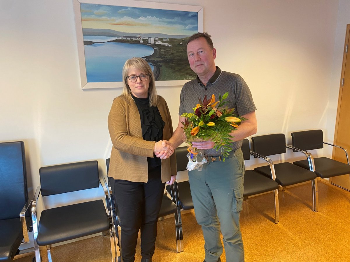 Skipulagsfulltrúi kveður