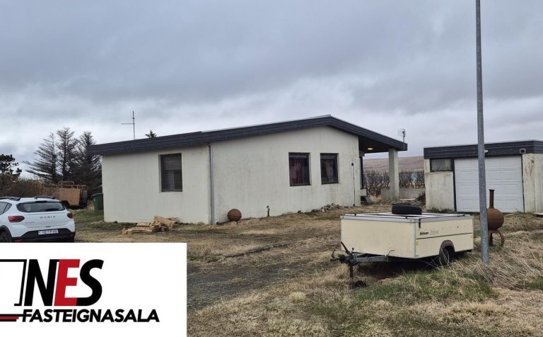 Fasteign á Reykjatanga til sölu