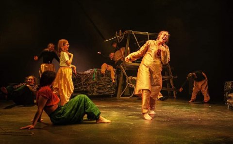 Skógarlíf sýnt fyrir nær fullu húsi síðustu helgi í Félagsheimilinu Hvammstanga