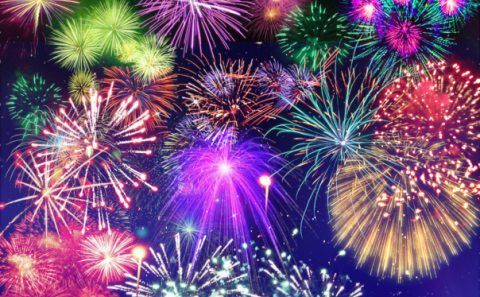 ÁRAMÓT - Flugeldasýning en engin brenna