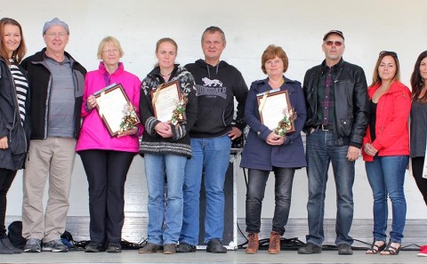 Unnur, Hallmundur, Björk, Kristín, Ólafur, Gréta, Gunnar, Ína og Erla.