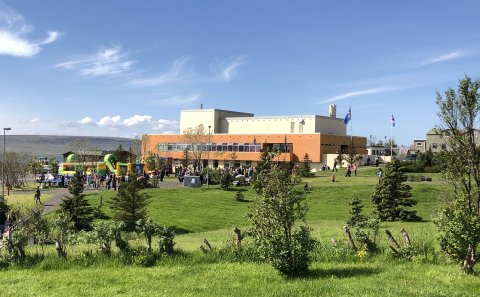 Félagsmiðstöð í sumar fyrir íbúa 60 ára og eldri