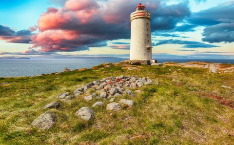 Fyrirspurnir og samhljóða svör