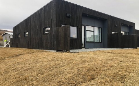 Leigufélagið Bústaður hses. auglýsir til umsóknar tvær íbúðir í almenna íbúðaleigukerfinu.