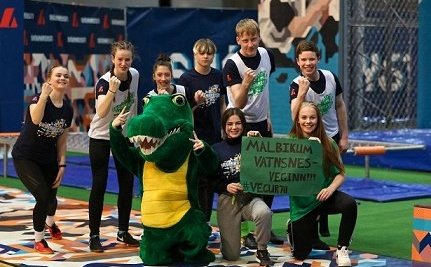 Lið Grunnskóla Húnaþings vestra í Skólahreysti ásamt stuðningsmönnum.