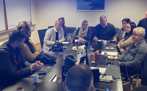 Þingmenn kjördæmisins funda með sveitarstjórn