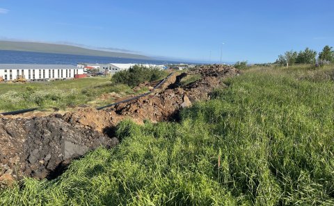 Framkvæmdafréttir - Vatnslögn til Laugarbakka